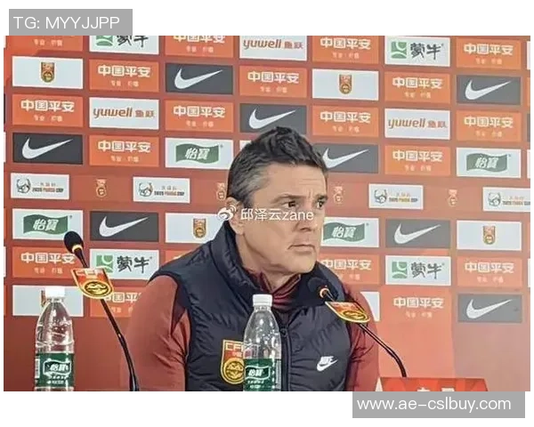 王博豪谈荷乙经历称新位置锻炼价值巨大体能状态良好 王博豪谈荷乙经历称新位置锻炼价值巨大体能状态良好