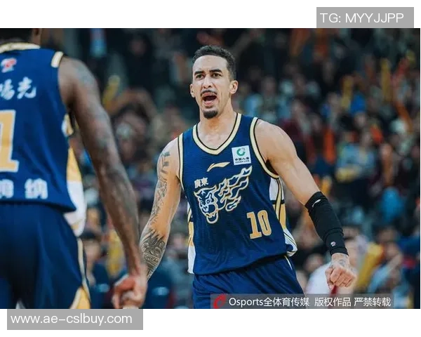 奎因全能发挥13号秀14投7中砍下21分7篮板5助攻1抢断助球队获胜 奎因全能发挥13号秀14投7中砍下21分7篮板5助攻1抢断助球队获胜